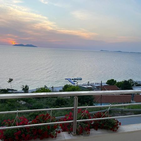 Lotus Apartments Vlore Exterior photo