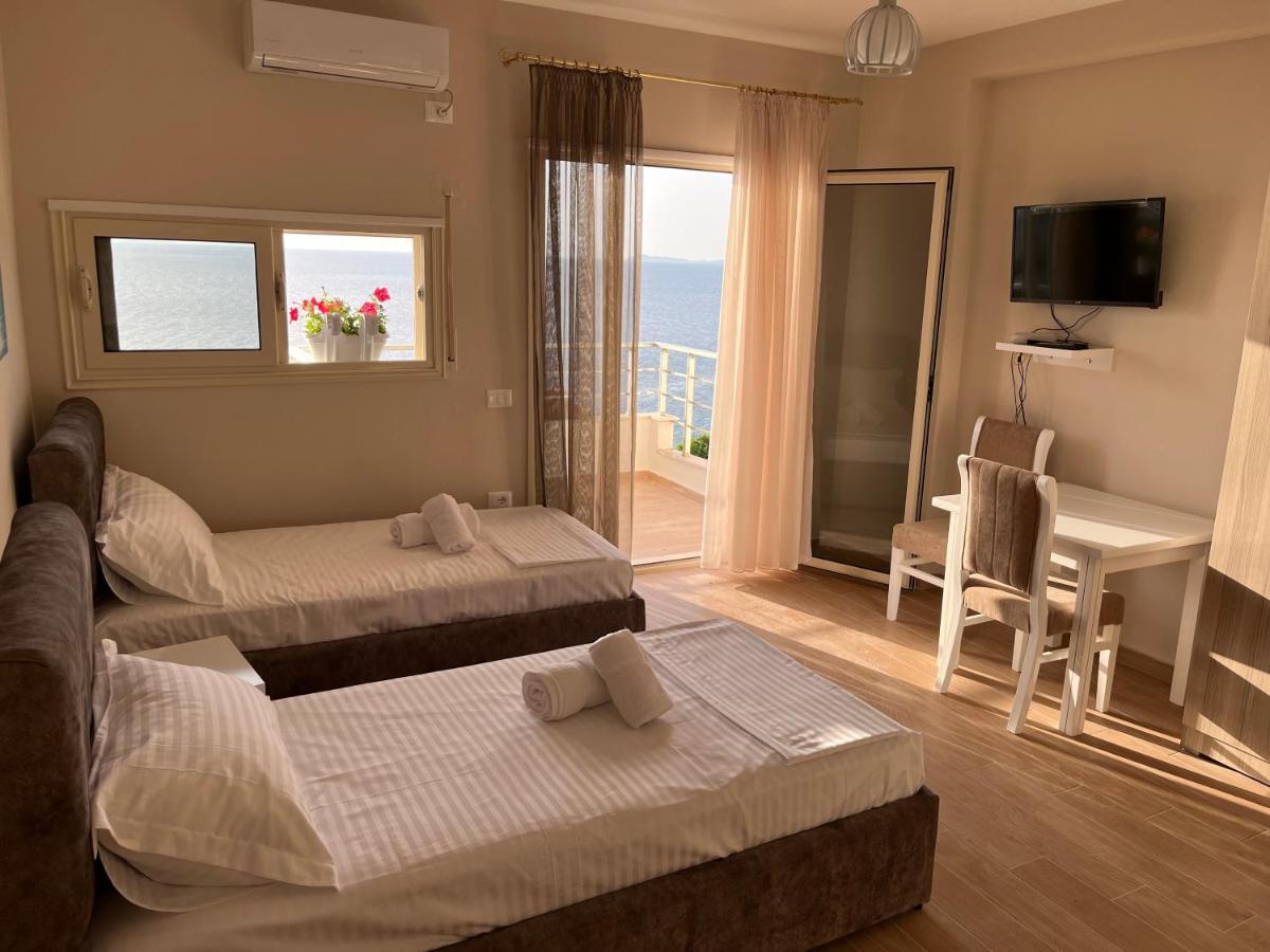 Lotus Apartments Vlore Exterior photo